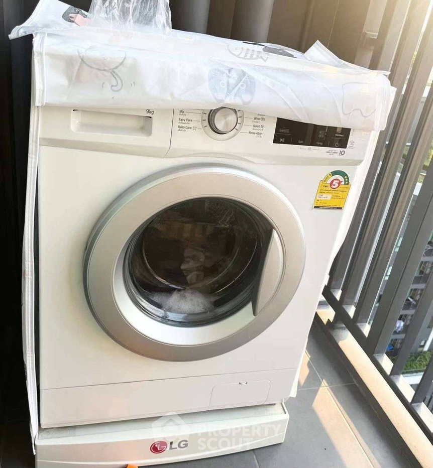 picture 1-BR Condo at Ideo Q Chula Samyan near MRT Sam Yan (ID 2999446) - 16/16