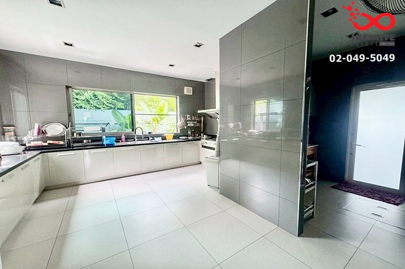 รูป ขายบ้านเดี่ยว 2 ชั้น โครงการปัญญาอินทรา P1 บนที่ดินมากถึง 620 ตรว. แปลงริม - รูปที่ 10/18