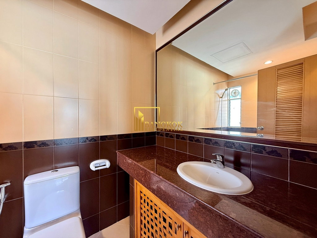 รูป Delightful 3 Bedroom Apartment For Rent in Sathorn Area - BR21358AP - รูปที่ 27/50