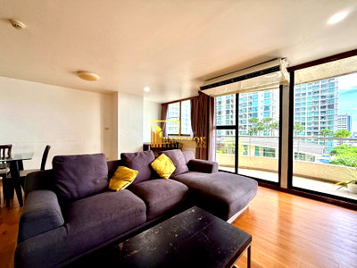 คอนโดให้เช่า : Supalai Place | Spacious 2 Bedroom Condo in Sukhumvit 39 - BR61713CD