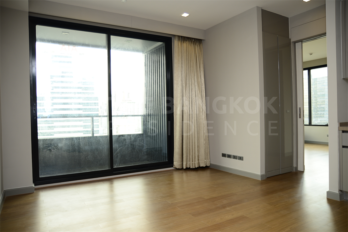 picture M Silom near BTS Chong Nonsi Convenient Travel, Great Value per Square Meter - 5/10