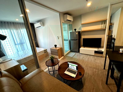 Condos for rent : For Rent Condo REGENT HOME BANGNA Building , Floor 24,1 bed room, Room size 28 sqm