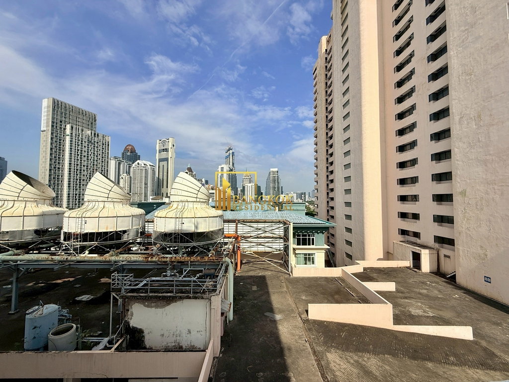 รูป Delightful 3 Bedroom Apartment For Rent in Sathorn Area - BR21358AP - รูปที่ 24/50