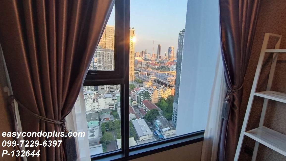 รูป P-132644 ห้องสตูดิโอ วิวสวย! Life Asoke - Rama 9 ใกล้ MRT พระราม 9 เพียง 17,500 บาท (รวมส่วนกลาง) | Line Id: @easycondoplus | 099-229-6397 - รูปที่ 5/12