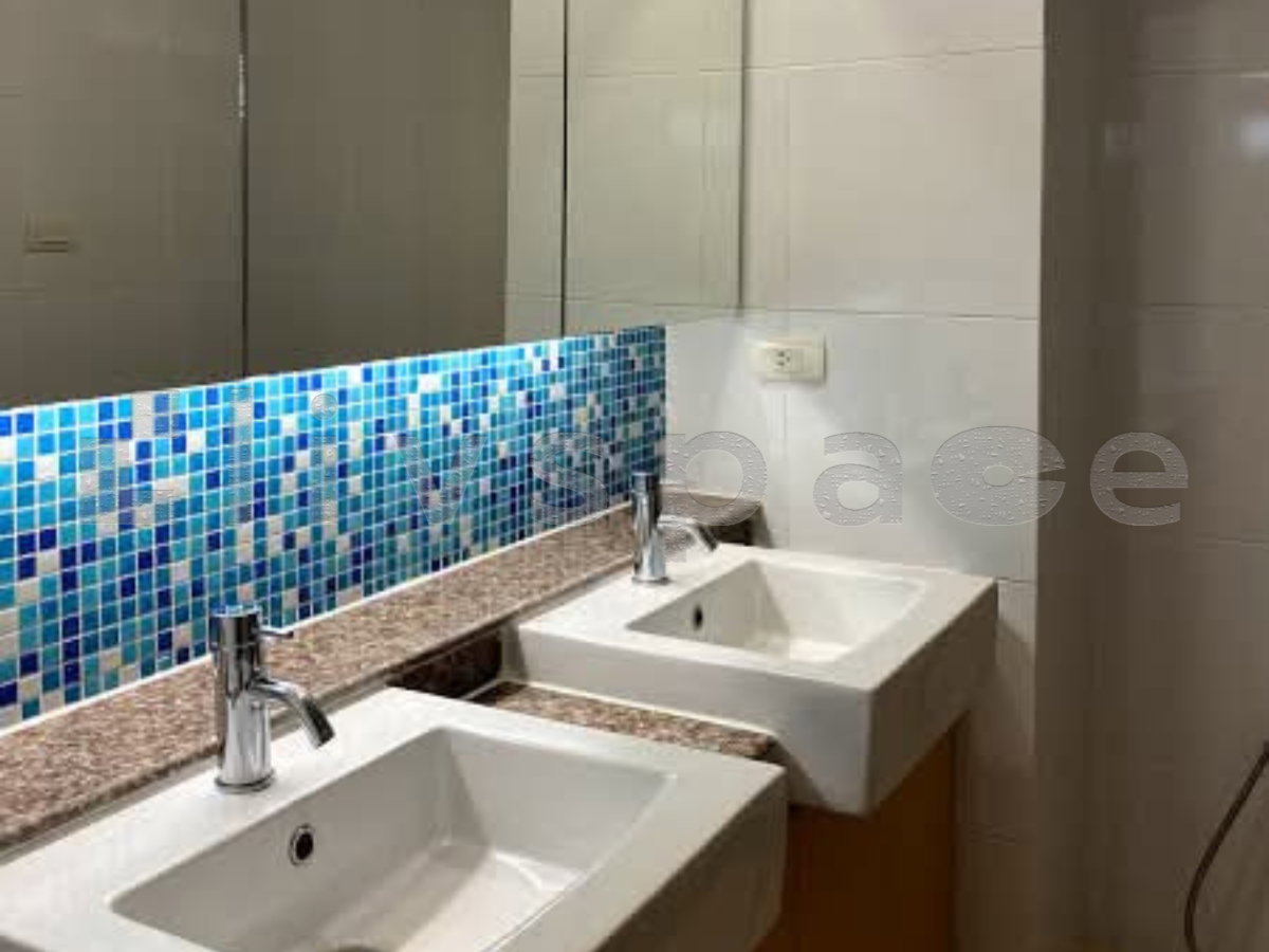 รูป ▚ LK134ツ ขาย Residence 52 ยูนิตหายาก 3นอน ใกล้ BTS ความส่วนตัวสูง - 3 ห้องนอน 3 ห้องน้ำ 99 ตร.ม. - รูปที่ 10/11