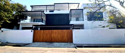 Home office for rent St. Andrews International School Bangkok : 📣📣 For rent 3-Stories Home Office 4 Bedrooms Sukhumvit 71 (Typing 0974164645, Line: JKJK4645 instead of clicking the blue/green button) 