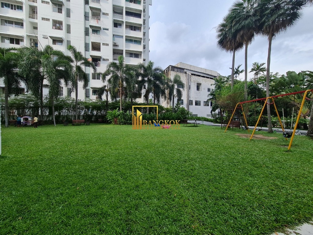 รูป Delightful 3 Bedroom Apartment For Rent in Sathorn Area - BR21358AP - รูปที่ 47/50
