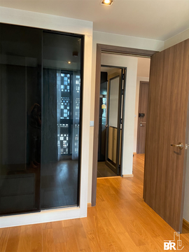 Altitude Samyan-Silom Location Near Employment, Surrounded by Lifestyles near MRT Sam Yan Station