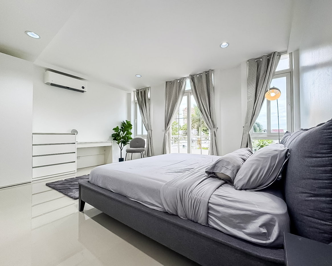 รูป Townhouse for Sale Wongamat Beach Pattaya Sea View - รูปที่ 9/19
