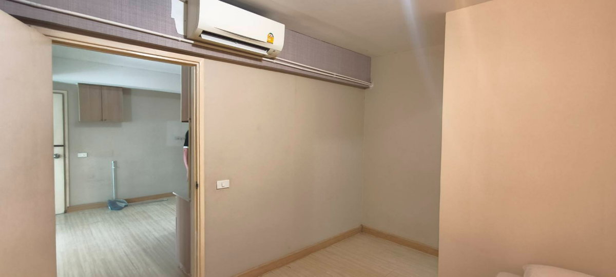 picture For Rent: Riviera Lakeview Condominium near Muang Thong Thani - 13/20