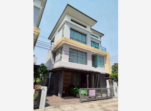 Call : 094-419-9594 Detached house / home office 3-story (corner plot) Soi Ratchadaphisek 30, Chatuchak