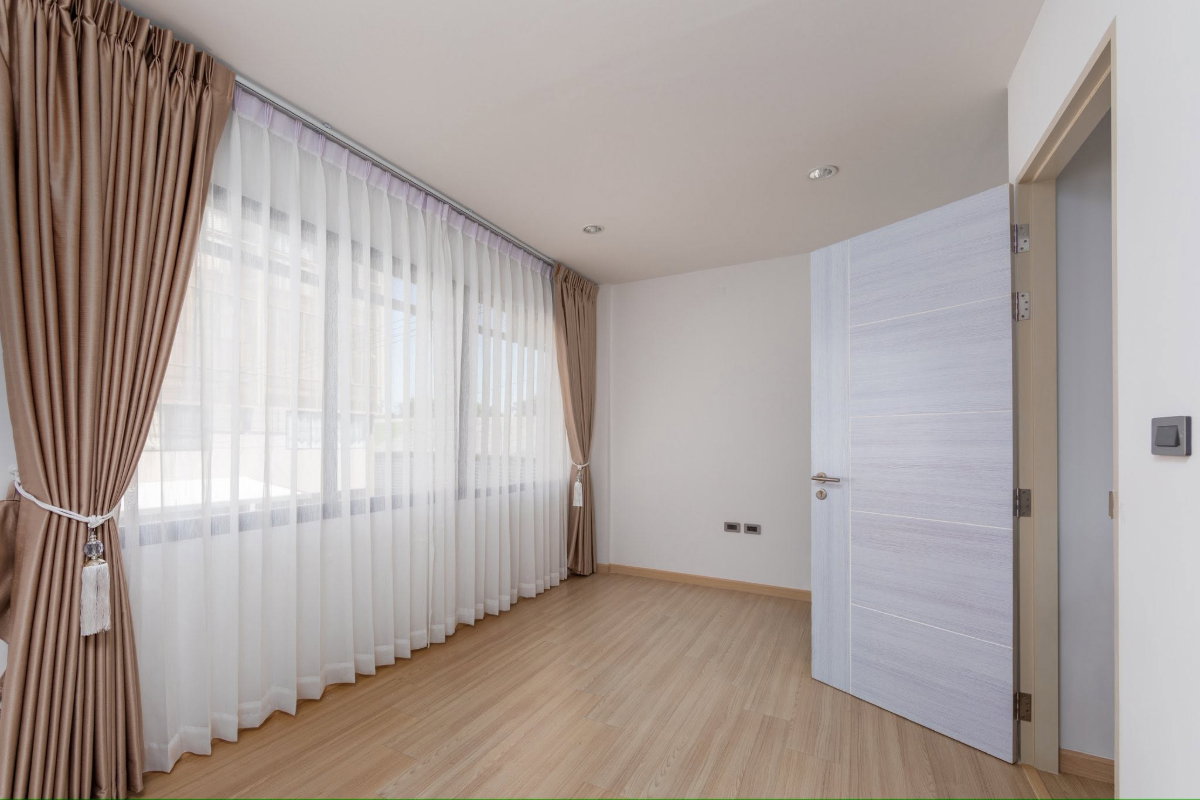 picture  For Rent: Townhome in House Niche Chaengwattana-Samakkee Project, 38,000 THB/month. - 10/21