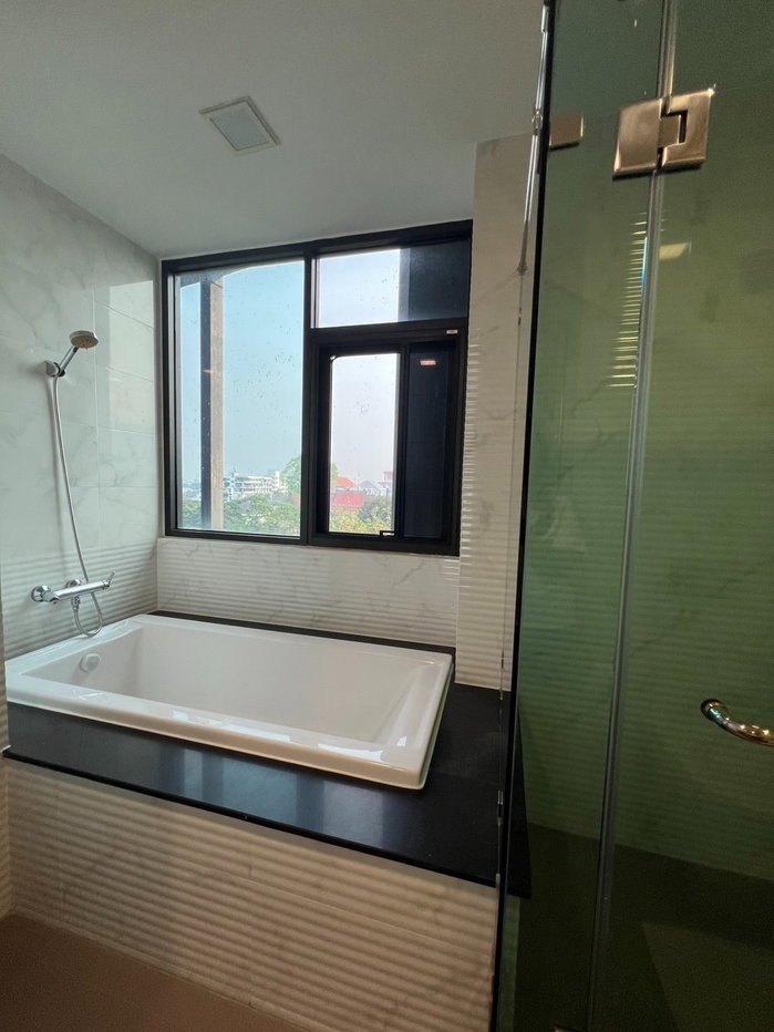 รูป 🔥 ขาย Stylish Chiang Mai Condominium ทำเลทอง ย่านสุเทพ - รูปที่ 1/17