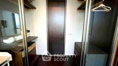 Condos for rent : 1-BR Condo at The Esse Sukhumvit 36 near BTS Thong Lor (ID 2737186)