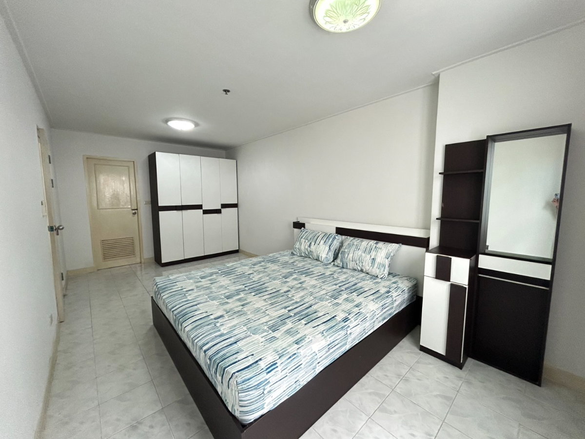 picture For Rent Commonwealth Pinklao 2 bedroom 1 bathroom size 66-72 - 1/15