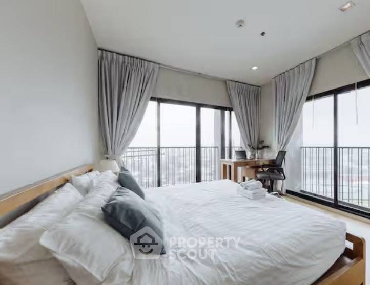 รูป คอนโด 2-ห้องนอน ที่ โนเบิล รีวิล เอกมัย ใกล้ BTS เอกมัย (ID 2999764) - รูปที่ 3/10