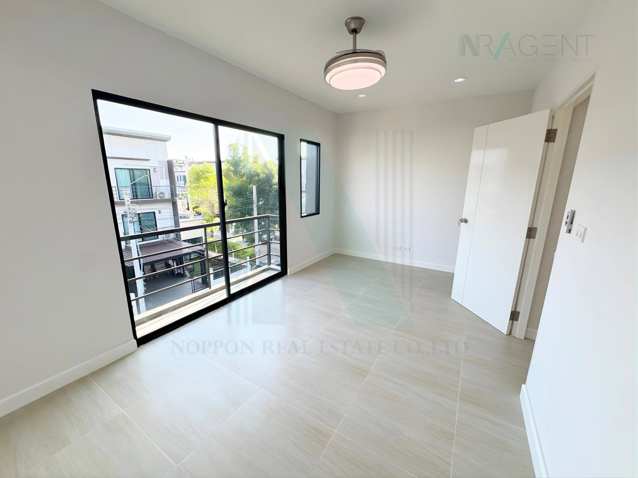 รูป ขายทาวน์เฮาส์ โครงการ บ้านกลางเมือง พหลโยธิน 50 3 ชั้น 3 ห้องนอน 3 ห้องน้ำ - รูปที่ 8/8