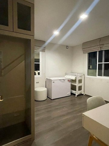 รูป HR3519ให้เช่าบ้านเดี่ยว 2 ชั้น มัณฑนา อ่อนนุช-วงแหวน 5 (Mantana Onnut-Wongwaen 5) หลังมุมสวย บิ้วอินครบทั้งหลัง เลี้ยงสัตว์ได้ (Pet Friendly) - รูปที่ 9/27
