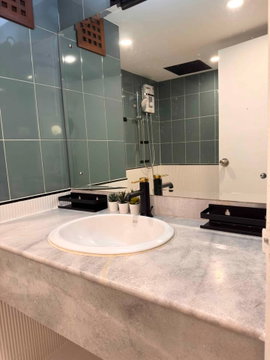 young place grand le jadin new beautiful room