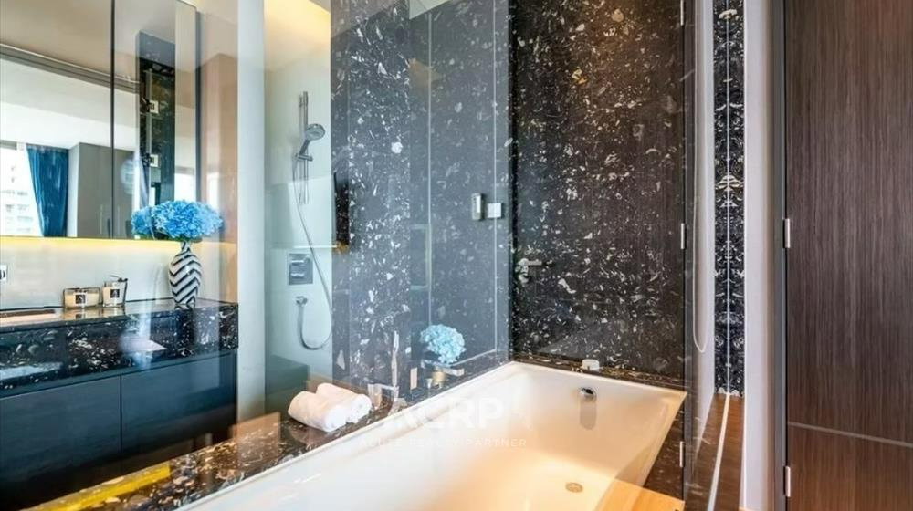 รูป 💎 ขาย BEATNIQ Sukhumvit 32 – 1 Bedroom Luxury Unit   Modern Elegance | Fully Furnished  - รูปที่ 8/13