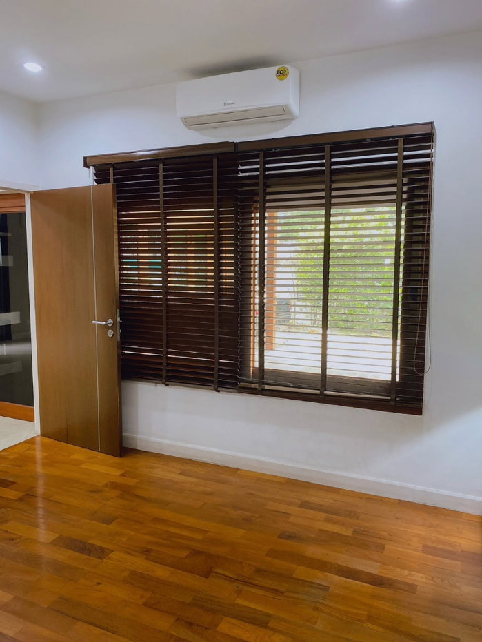 รูป R-116 ให้เช่าHome Office เมืองเชียงใหม่ ✨ ทำเลทองสำหรับธุรกิจ สำนักงาน หรือธุรกิจที่ต้องการพื้นที่กว้างขวาง พร้อมที่จอดรถสะดวกสบาย - รูปที่ 10/29
