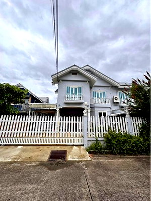 เช่าบ้านเดี่ยว เซ็นทรัล พลาซ่า บางนา : HR3508ให้เช่าบ้านเดี่ยวหลังใหญ่ 116 ตร.วา ย่านบางนา-ลาซาล ใกล้โรงเรียนบางกอกพัฒนา (เพียง 3 นาที) และ MRT ศรีลาซาล