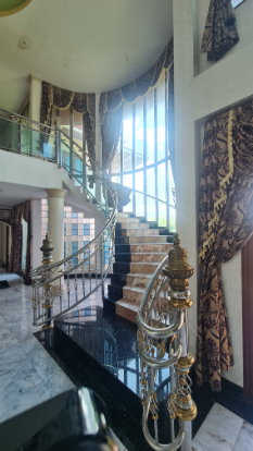รูป บ้านเดี่ยว 2 ชั้น และโกดัง ตั้งติดถนน ไชยบุรี ตำบล ปรางหมู่ อำเภอ เมืองพัทลุง จังหวัด พัทลุง รหัสแฟ้ม : 67-00082 หรือ 30807-0001 ติดต่อ คุณวันวิสา - รูปที่ 11/16