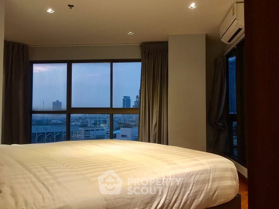 picture 2-BR Condo at Baan Paholyothin Place Condominium near BTS Ari (ID 2855751) - 27/30