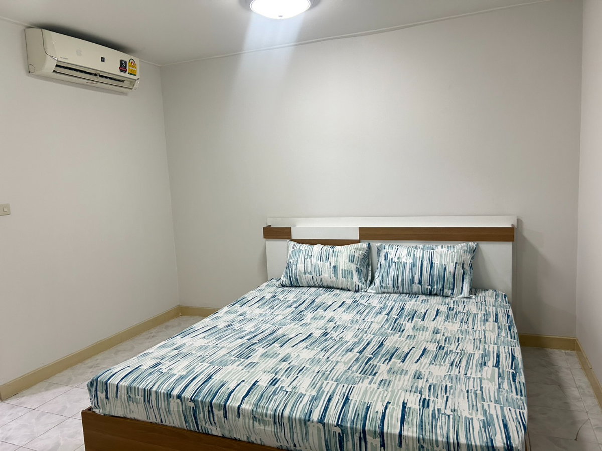 picture For Rent Commonwealth Pinklao 2 bedroom 1 bathroom size 66-72 - 11/15