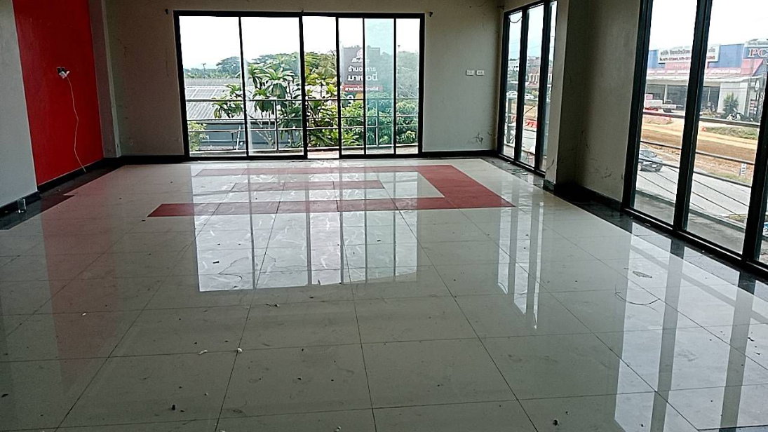 รูป บ้านพักอาศัย 2.5 ชั้น ติดถนน สายเลี่ยงเมืองตรัง 419 ตำบล โคกหล่อ อำเภอ เมืองตรัง จังหวัด ตรัง รหัสแฟ้ม : 63-00328 หรือ 29921-0001  ติดต่อคุณวันวิสา - รูปที่ 3/12