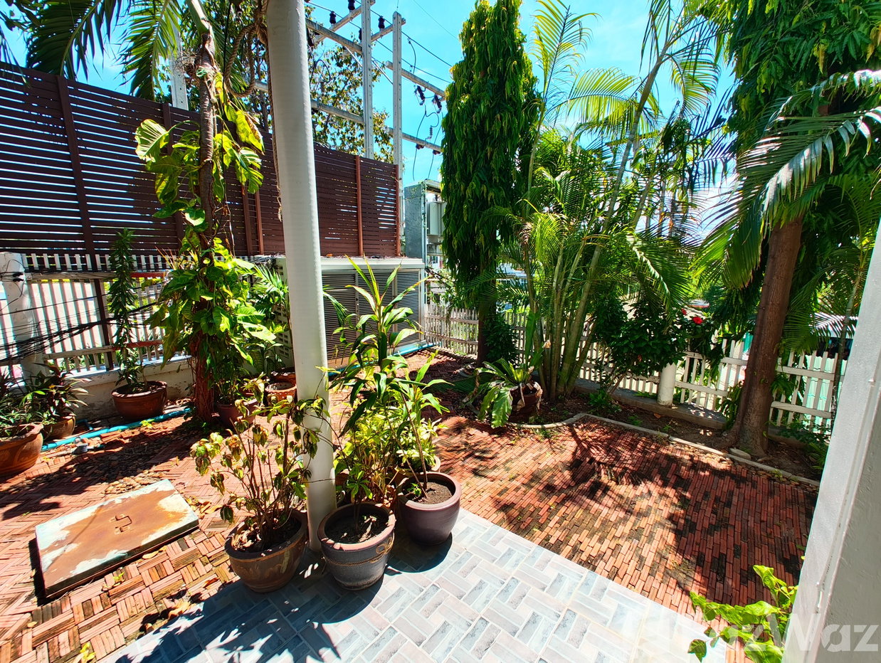 รูป ทาวน์เฮ้าส์ให้เช่า 3 ห้องนอน ในโครงการ บ้านสระสวน 1673256 - รูปที่ 11/33