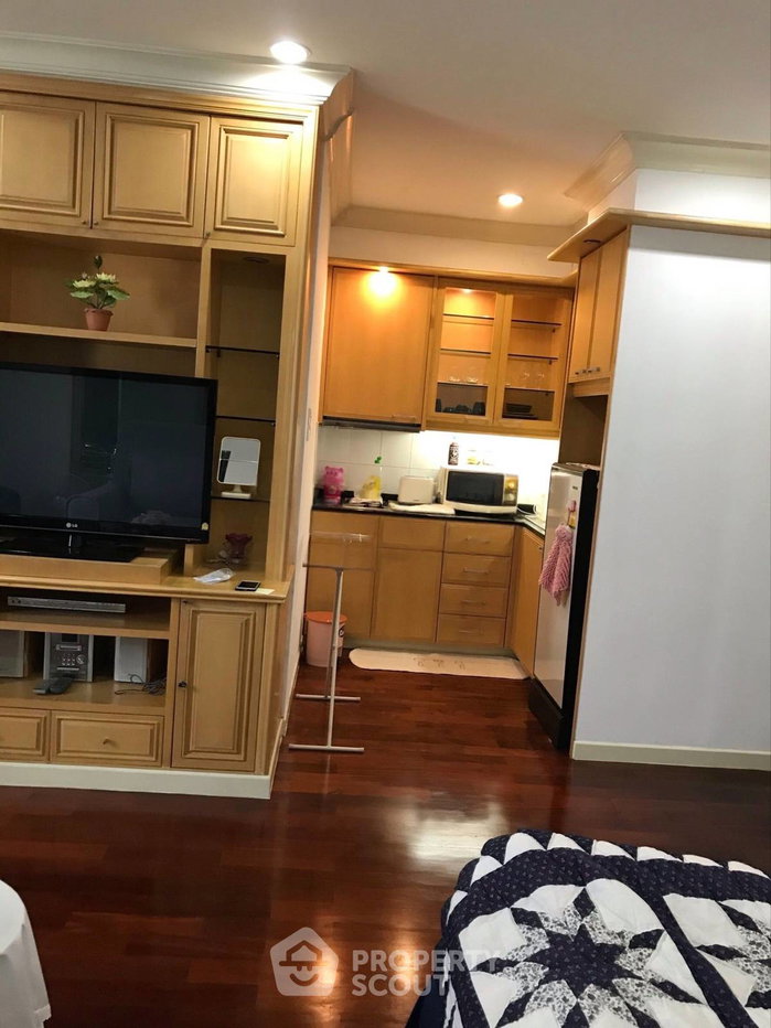 รูป คอนโด 1-ห้องนอน ที่ เพรซิเดนท์ เพลส ใกล้ BTS ชิดลม (ID 2745973) - รูปที่ 8/12