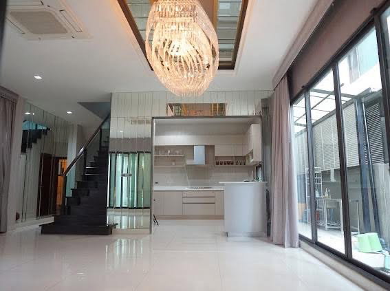 รูป ขายบ้านluxury ย่านทาวน์อินทาวน์ 35ล้าน SOUL เอกมัย–ลาดพร้าว - รูปที่ 7/24