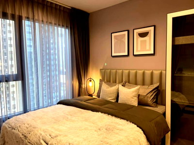 Condos for rent : *** Condo for rent : Life Asoke Hype Studio High floor Fully furnished near MRT Rama9 *** 