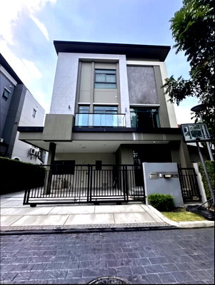 บ้านเดี่ยว วิทยาลัยพณิชยการบางนา : ขาย บ้านเดี่ยว เดอะ เจนทริ สุขุมวิท 101  | Luxury Detached House | Private Residence | Prime Sukhumvit Location