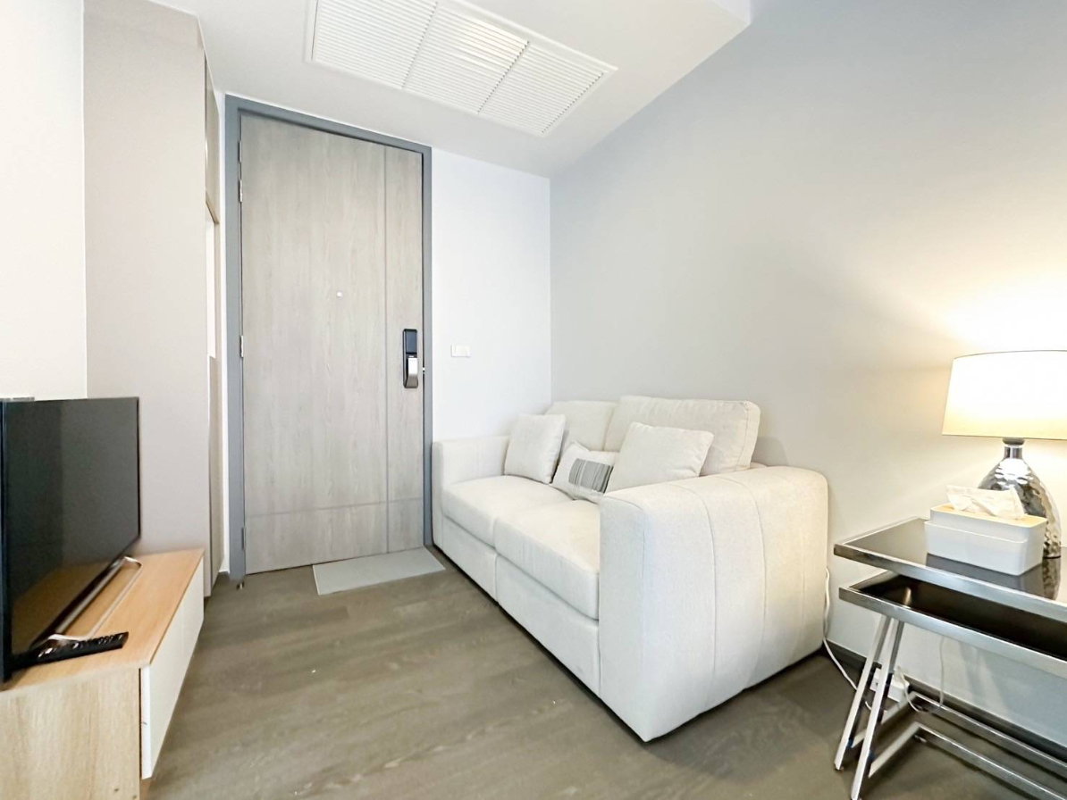 รูป Coco Parc ห้อง Studio 26 ตร.ม. ดีไซน์หรู ใจกลางพระราม 4 ติด MRT คลองเตย 0 ม. พร้อมอยู่ 24,000 บาท/เดือน - รูปที่ 2/8