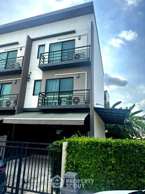 ทาวน์โฮม กรุงเทพมหานคร : ทาวน์เฮ้าส์ 3-ห้องนอน ใน สวนหลวง (ID 3002827)