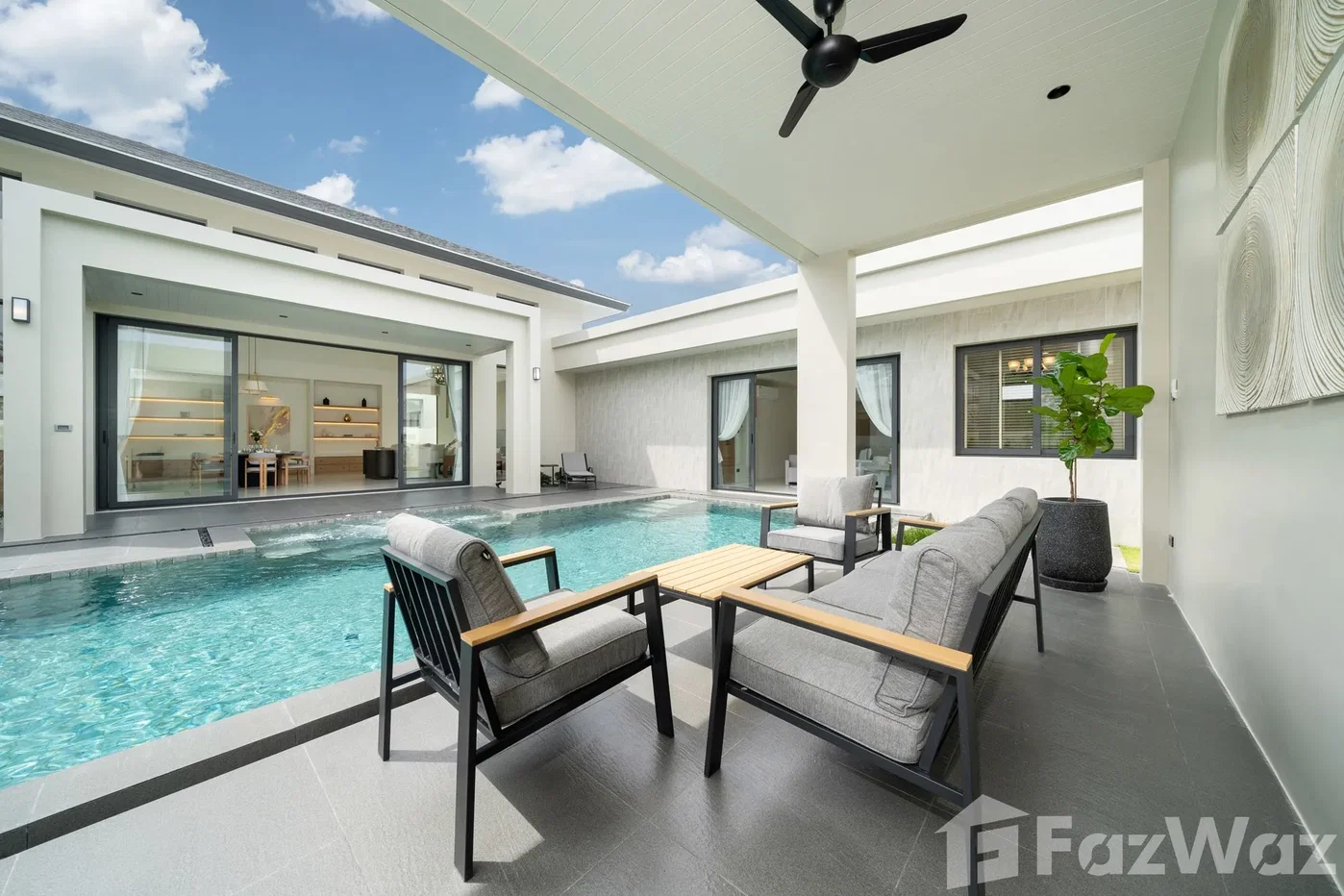 รูป Luxury 4-Bedroom Pool Villa for Rent Near Bang Tao Beach 6473670 - รูปที่ 9/24
