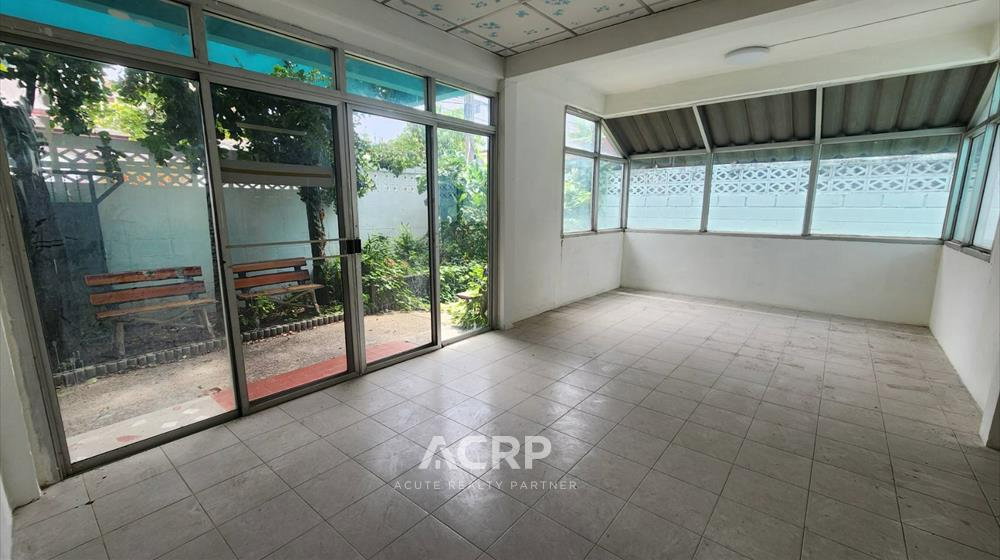 รูป ขายบ้านเดี่ยว 2 ชั้น 4 นอน 3 น้ำ ซ.วิภาวดี 42 / พหลโยธิน 35 / งามวงศ์วาน(ซอยท่านผู้หญิงพหลฯ) - รูปที่ 6/12
