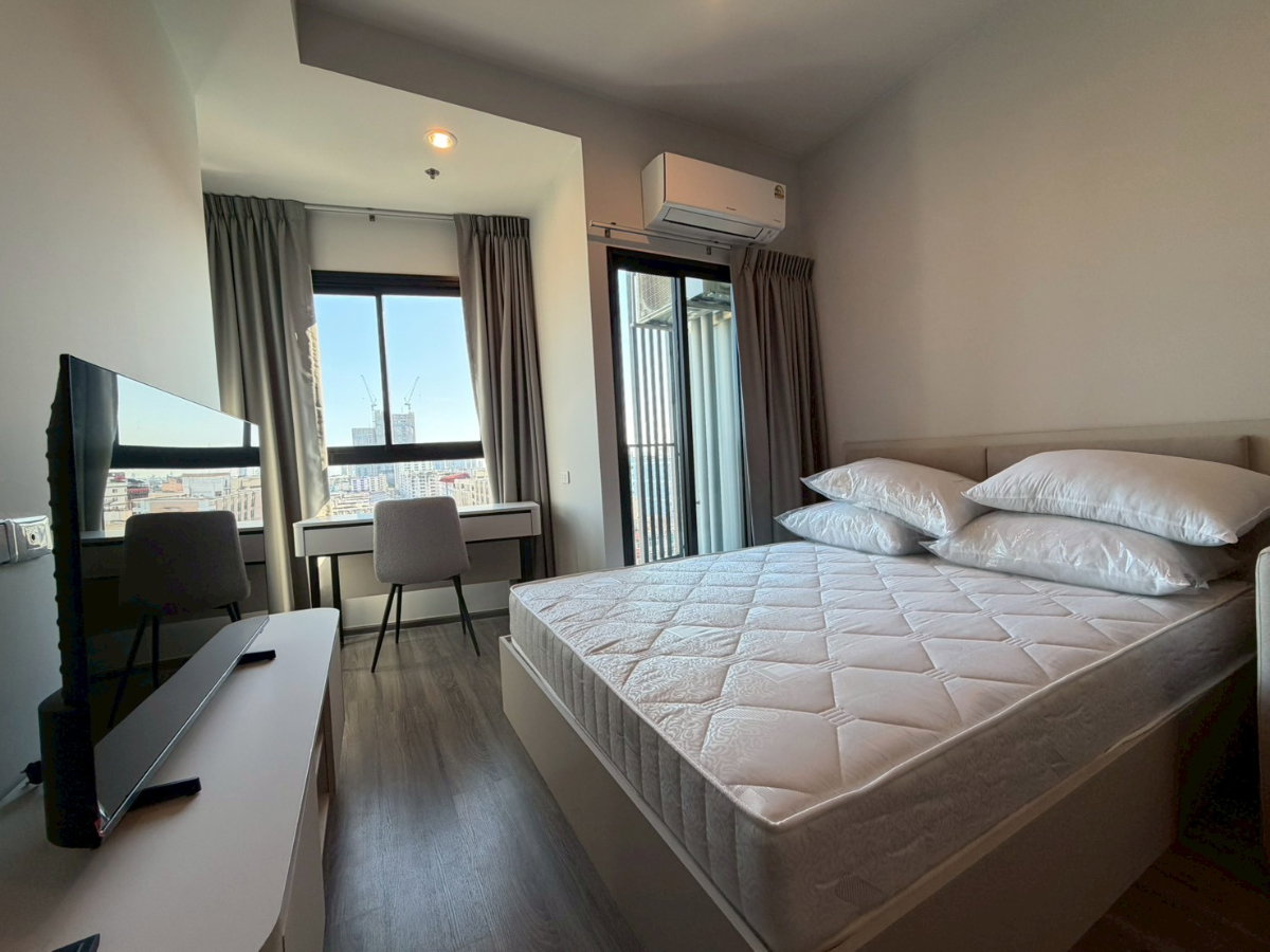 รูป Ideo Ramkhamhaeng Lamsali ห้อง Studio 25 ตร.ม. เฟอร์ครบ พร้อมเครื่องใช้ไฟฟ้า เพียง 11,500 บาท/เดือน - รูปที่ 3/8