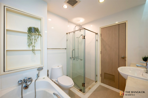 Siri Residence near BTS Phrom Phong Full-featured common area