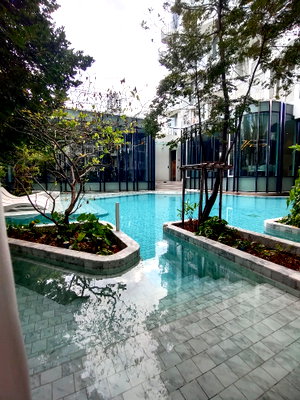 Condos for rent : For Rent Exclusive Pool Access Residence 52 sq.m
