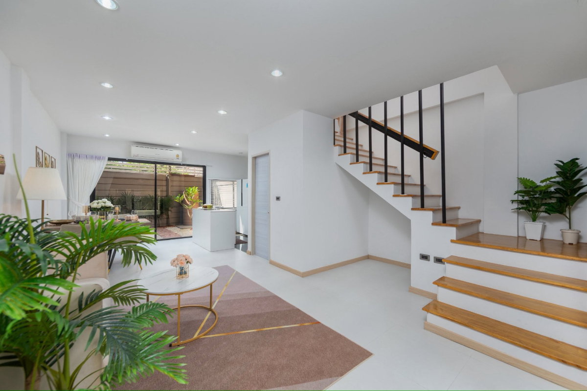picture  For Rent: Townhome in House Niche Chaengwattana-Samakkee Project, 38,000 THB/month. - 3/21