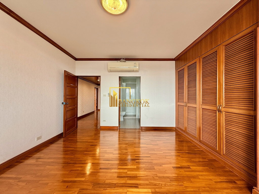 รูป Baan Yen Akart - 3 Bedroom Condo For Rent in Sathorn - BR16687CD - รูปที่ 31/48