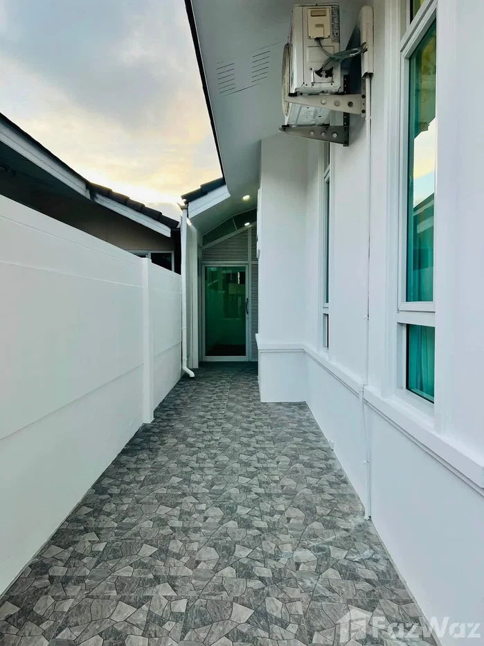 รูป ขาย บ้านเดี่ยว 4 ห้องนอน ในโครงการ โชคชัย วิลเลจ 10 6471858 - รูปที่ 12/16