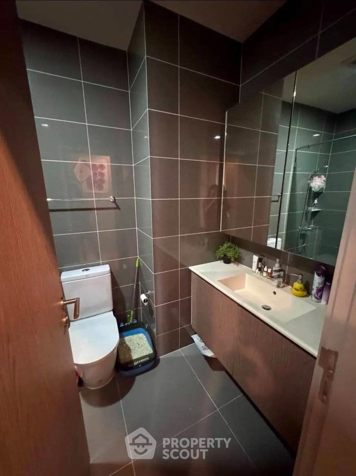 picture 2-BR Condo at M Jatujak near BTS Saphan Khwai (ID 2829688) - 10/12