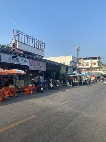 รูป นวมินทร์ บางกะปิ พื้นที่เช่าเชิงพาณิชย์ ใกล้การเคหะคลองจั่น 500 ม.170 ตร.ม. คาเฟ่ ร้านอาหาร บาร์ - รูปที่ 7/8