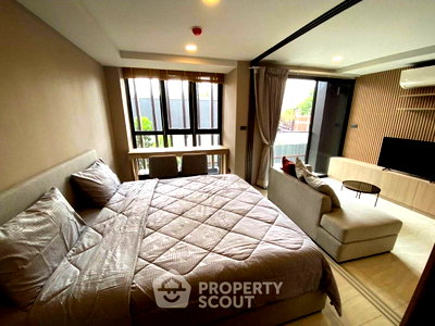 คอนโดให้เช่า : คอนโด 1-ห้องนอน ที่ วาลเด้น อโศก ใกล้ MRT สุขุมวิท (ID 2569944)