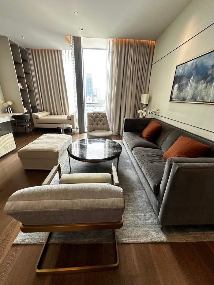 รูป LTHC15745 – Luxury Condo for Rent Phrom Phong | KRAAM Sukhumvit 26 | Near BTS Phrom Phong | 120,000 THB | คอนโดหรูให้เช่า พร้อมพงษ์ โครงการ KRAAM Sukhumvit 26 ใกล้ BTS พร้อมพงษ์ - รูปที่ 1/6