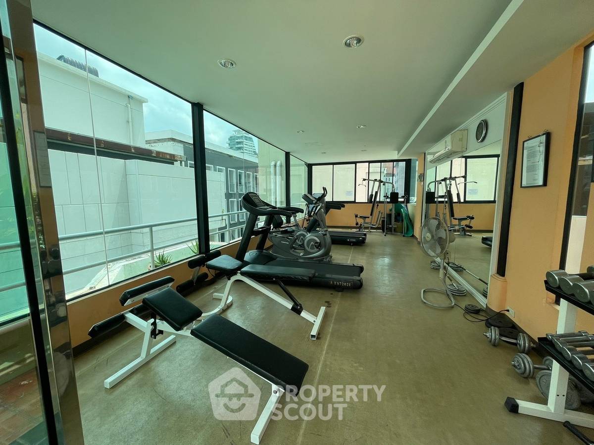 picture 1-BR Condo at The Prime Suites Condominium near BTS Asok (ID 1368208) - 8/17